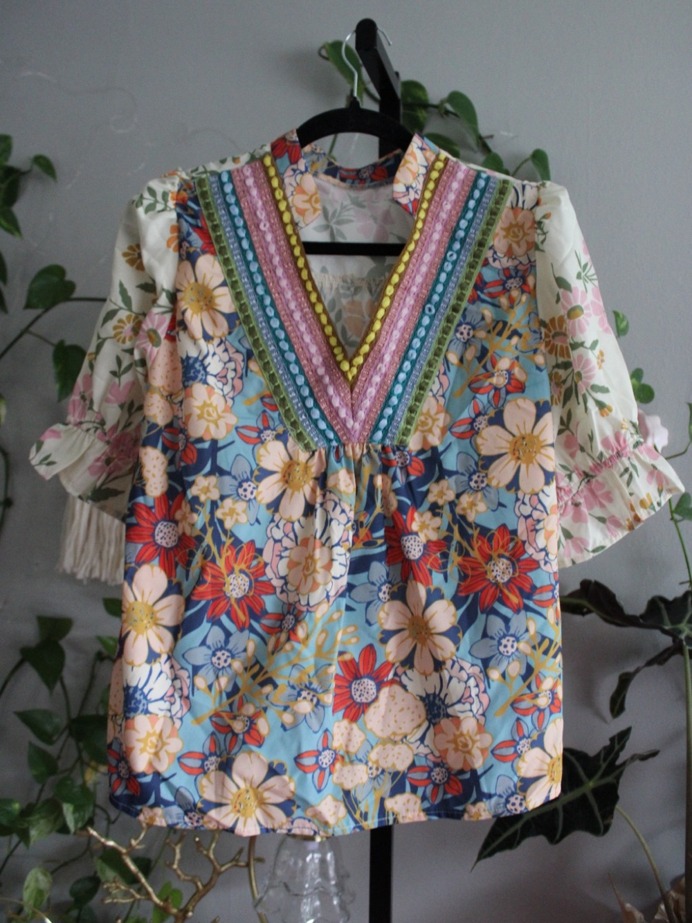 Floral V-Neck Boho Top in Blue and Cream